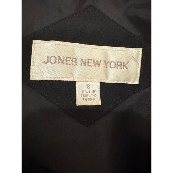 Jones New York Women's Black Jacket Faux Fur Collar. Size Small. - Picture 8 of 10